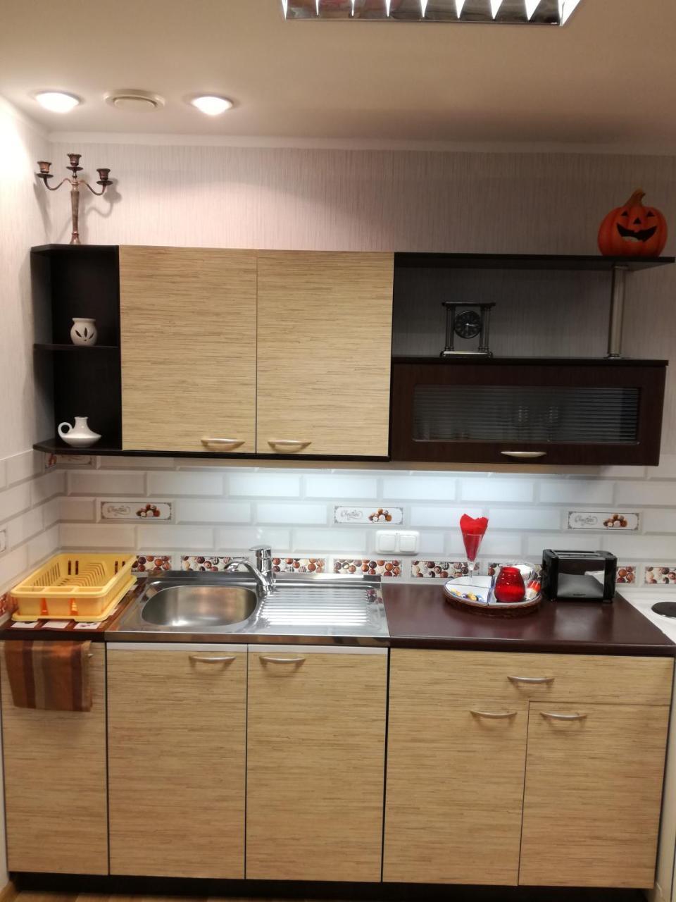 Papiniidu Studio Apartments Пярну Экстерьер фото