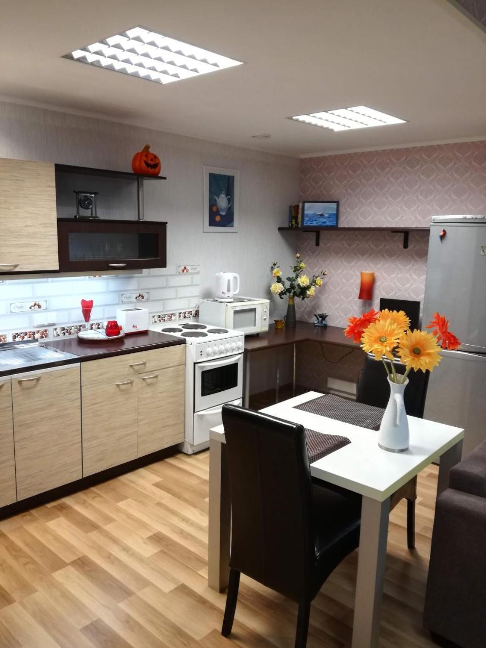 Papiniidu Studio Apartments Пярну Экстерьер фото